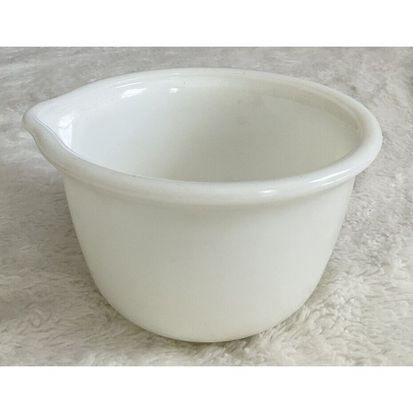 Vintage Custard Glass Marked Hamilton Beach Mixing Bowl- 4-5/8" x 6-3/4" - Picture 2 of 5